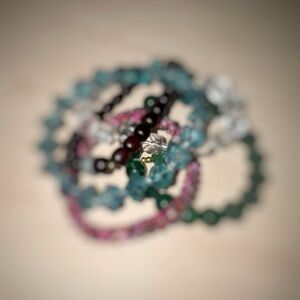 MYSTERY CRYSTAL BRACELETS (5 pack)